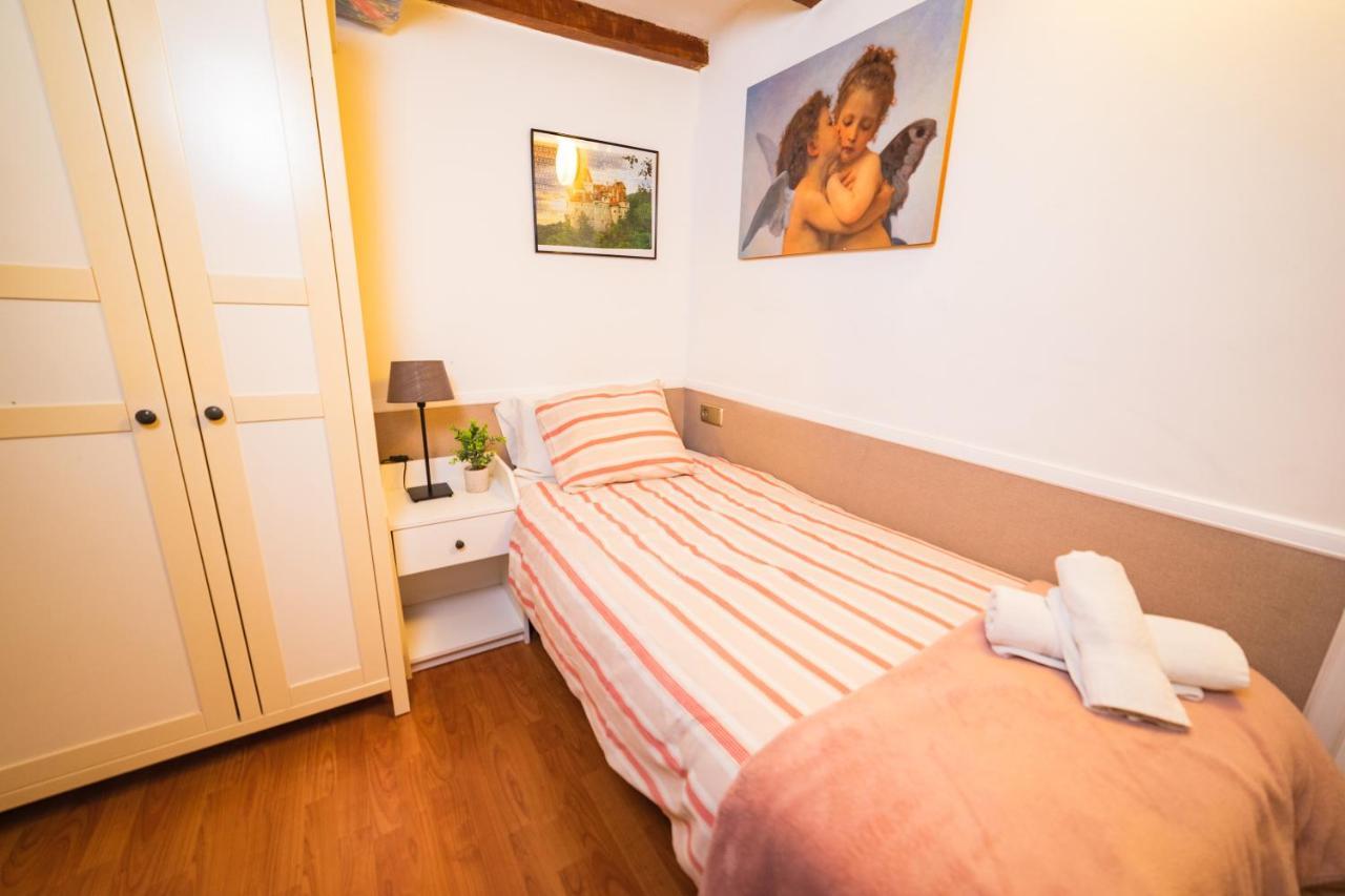 Rustic Poble Sec Apartment Barcelona Exterior photo